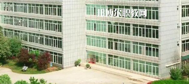 2023成都新高技工學(xué)校招生計(jì)劃 招生人數(shù)是多少(附要求、條件、對(duì)象)