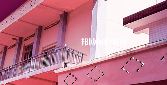 芙蓉礦務(wù)局技工學(xué)校地址在哪里，哪個(gè)地區(qū)，哪個(gè)城市?
