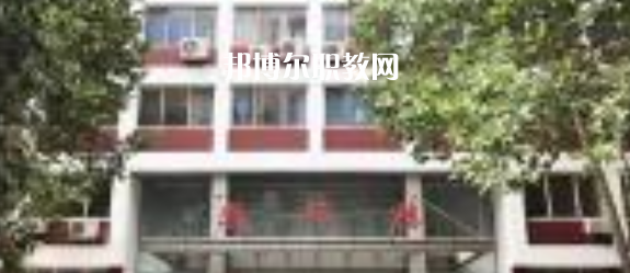 2023濟(jì)南應(yīng)用技術(shù)職業(yè)中等專業(yè)學(xué)校多少錢(qián)(學(xué)費(fèi)明細(xì))