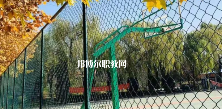 西安交通運(yùn)輸學(xué)校地址在哪里，哪個地區(qū)，哪個城市?