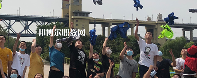 2023南京市公用事業(yè)技工學(xué)校招生計(jì)劃 招生人數(shù)是多少(附要求、條件、對象)