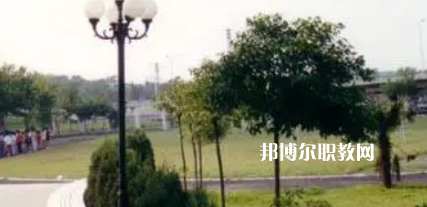 2023江蘇印刷技工學(xué)校招生計(jì)劃 招生人數(shù)是多少(附要求、條件、對(duì)象)