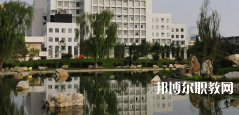 2023西安美術(shù)學(xué)院附屬中等美術(shù)學(xué)校招生計(jì)劃 招生人數(shù)是多少(附要求、條件、對(duì)象)