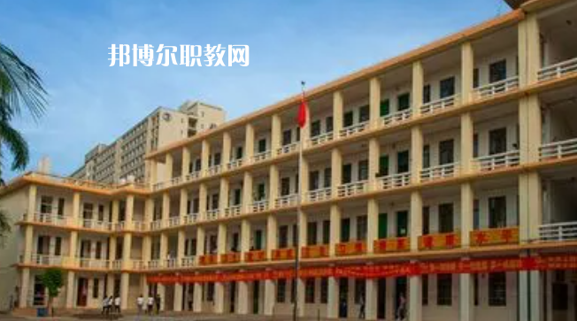 ?？谥新殞W(xué)校具體名單匯總2023版 ?？谥新殞W(xué)校有哪些