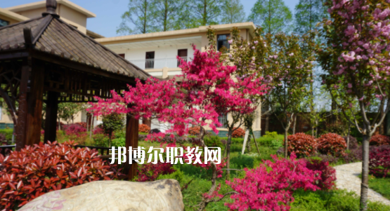 2023陜西省機(jī)械高級(jí)技工學(xué)校招生計(jì)劃 招生人數(shù)是多少(附要求、條件、對(duì)象)