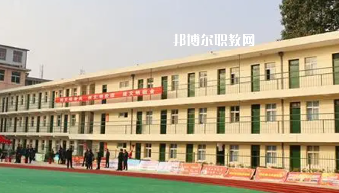 陜西省商貿(mào)技工學(xué)校地址，乘車路線
