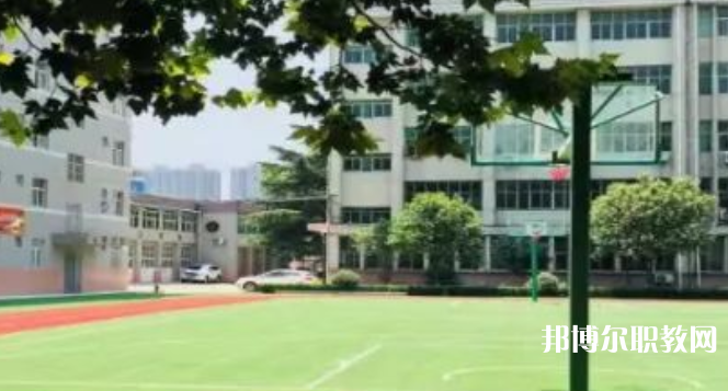 西安澤秦技工學(xué)校地址，乘車路線