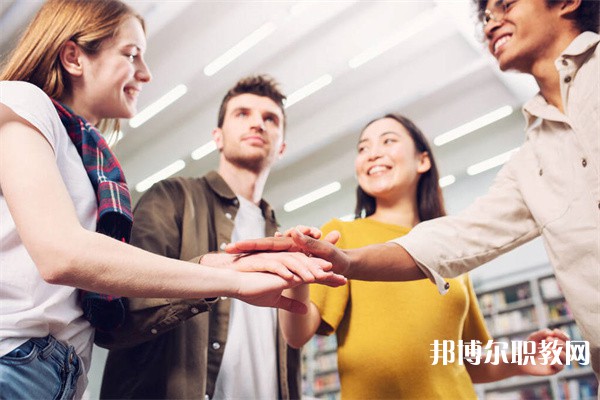荊門(mén)現(xiàn)代學(xué)校有哪些招生專業(yè)（2023年）