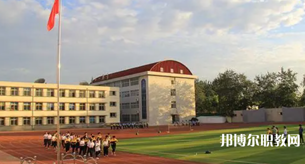 唐山市第一職業(yè)中等專(zhuān)業(yè)學(xué)校地址，乘車(chē)路線