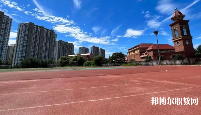 秦皇島市外事旅游職業(yè)學校怎么樣、好不好