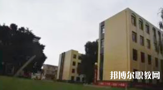 宣化職教中心地址，乘車路線
