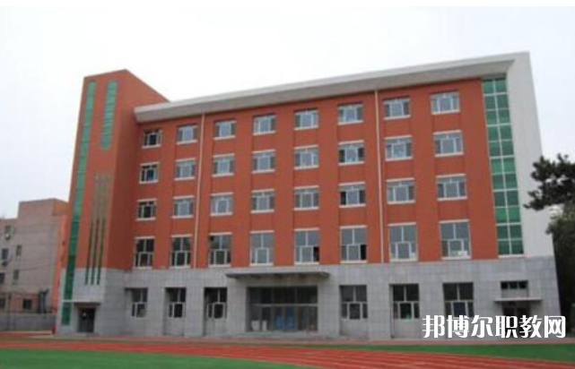 張家口華航中等專業(yè)學(xué)校地址，乘車路線