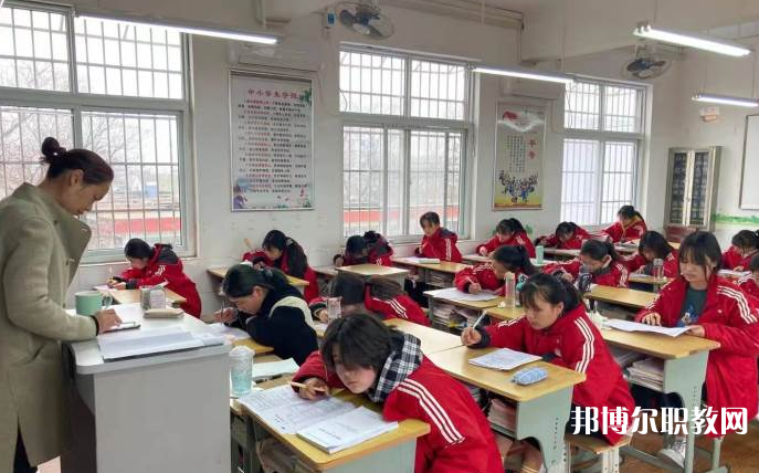2023開封市第一職業(yè)中等專業(yè)學(xué)校招生計劃 招生人數(shù)是多少(附要求、條件、對象)