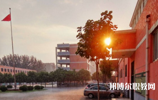 2023濮陽(yáng)油田職業(yè)中等專業(yè)學(xué)校招生計(jì)劃 招生人數(shù)是多少(附要求、條件、對(duì)象)