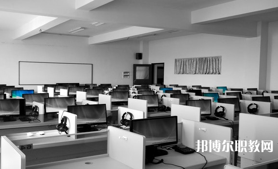 南召縣培英中等職業(yè)學校怎么樣、好不好
