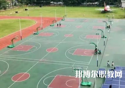 湖南湘江工貿(mào)技工學(xué)校怎么樣、好不好