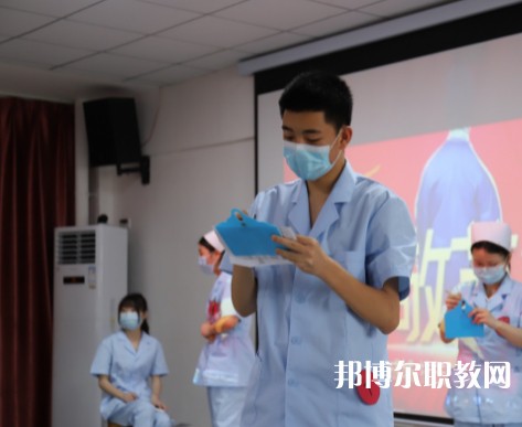 武漢旅游學(xué)校2023年招生錄取分?jǐn)?shù)線(xiàn)（2024參考）