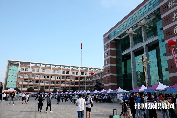 萊蕪航空中等專業(yè)學(xué)校怎么樣、好不好
