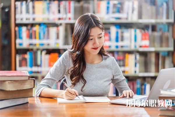 四川哪里的中職學(xué)校能讀物聯(lián)網(wǎng)技術(shù)應(yīng)用專(zhuān)業(yè)