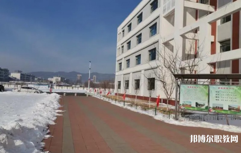 2024新賓縣中等職業(yè)技術(shù)專業(yè)學(xué)校招生計劃 招生人數(shù)是多少(附要求、條件、對象)
