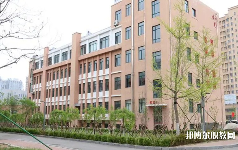 2024丹東市中等職業(yè)技術(shù)專業(yè)學(xué)校招生計(jì)劃 招生人數(shù)是多少(附要求、條件、對(duì)象)