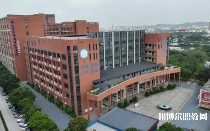 2024佛山市現(xiàn)代商貿技工學校多少錢 佛山市現(xiàn)代商貿技工學校各專業(yè)學費收費標準