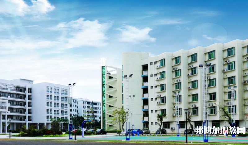 2025佛山市南海區(qū)理工職業(yè)技術(shù)學(xué)校招生計(jì)劃 招生人數(shù)是多少(附要求、條件、對(duì)象)