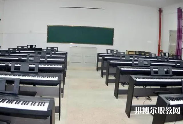 2025淮南職業(yè)學校最新排名前三名單